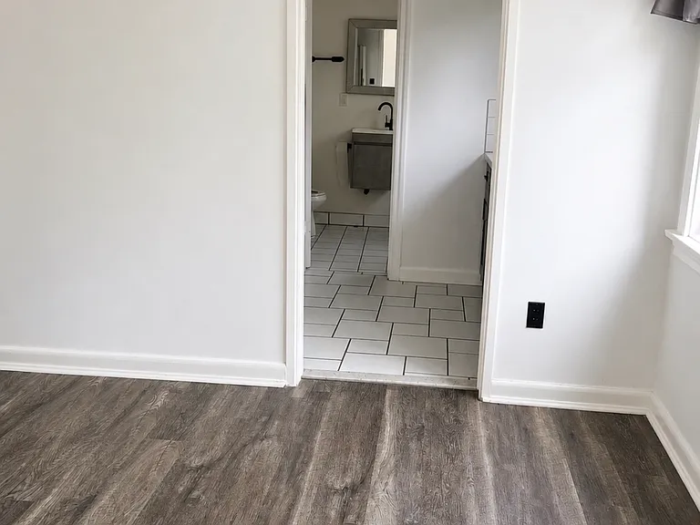 819 S Grevillea Ave #D — Photo 4