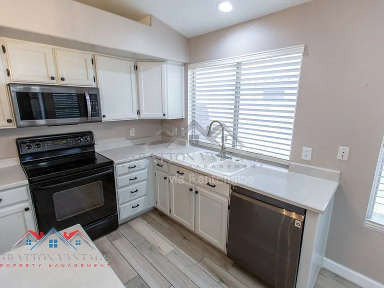 9825 W Runion Dr — Photo 15