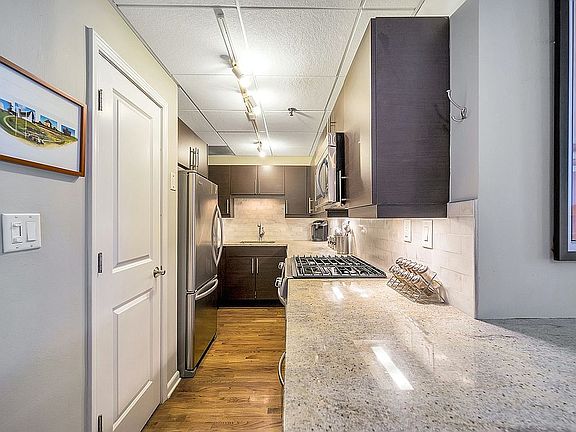 4th image of 347 Varick St APT 114A