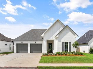 4501 Camargue Ave, Baton Rouge, LA 70820