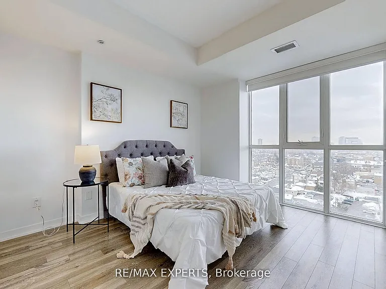 128 King St N #1202 — Photo 13