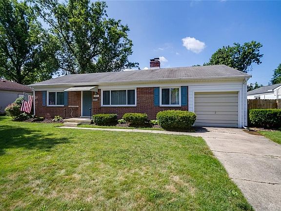 3rd image of 606 Lamont Dr