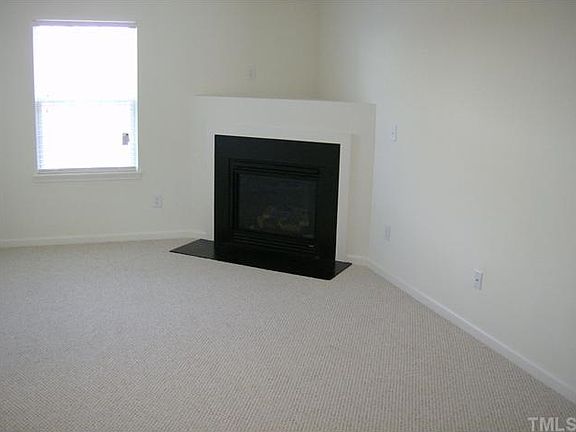 3rd image of 5216 Malik Dr