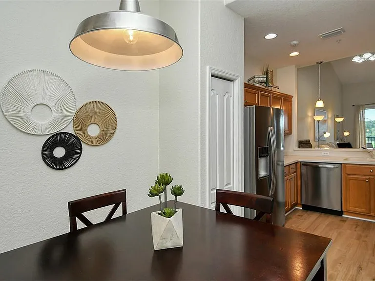 905 Fairway Cove Ln #205 — Photo 15