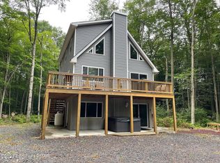 35 Cedar Grove Rd, Albrightsville, PA 18210