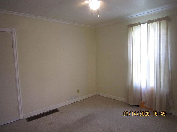 3rd image of 2120 2nd St