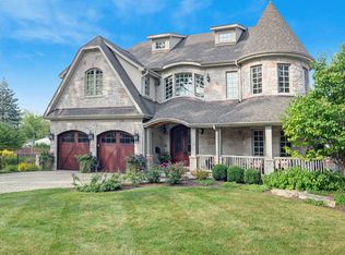 718 S Euclid Ave, Elmhurst, IL