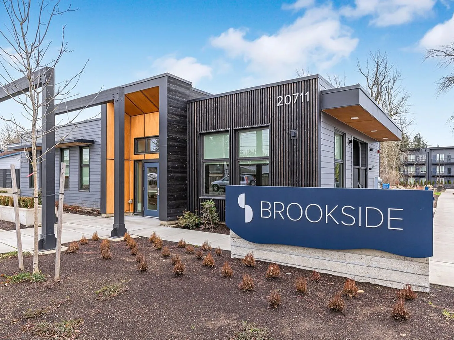 Brookside Apartments — Photo 1