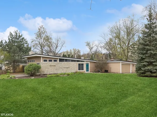 22W525 Cherry Ln, Glen Ellyn, IL 60137