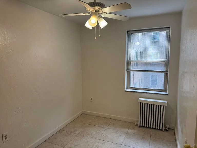 5506 Fifth Avenue — Photo 158
