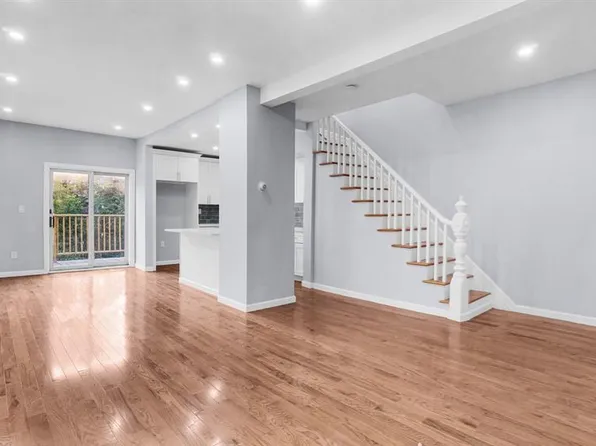 1513 Rosedale Avenue image 12 of 28