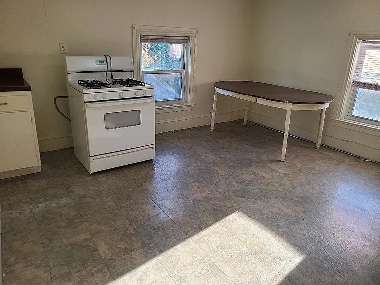 95 Governor St #3 — Photo 10