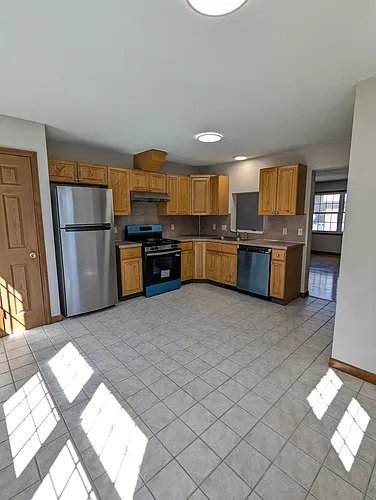 1575 Highland Ave #7 Photo 1