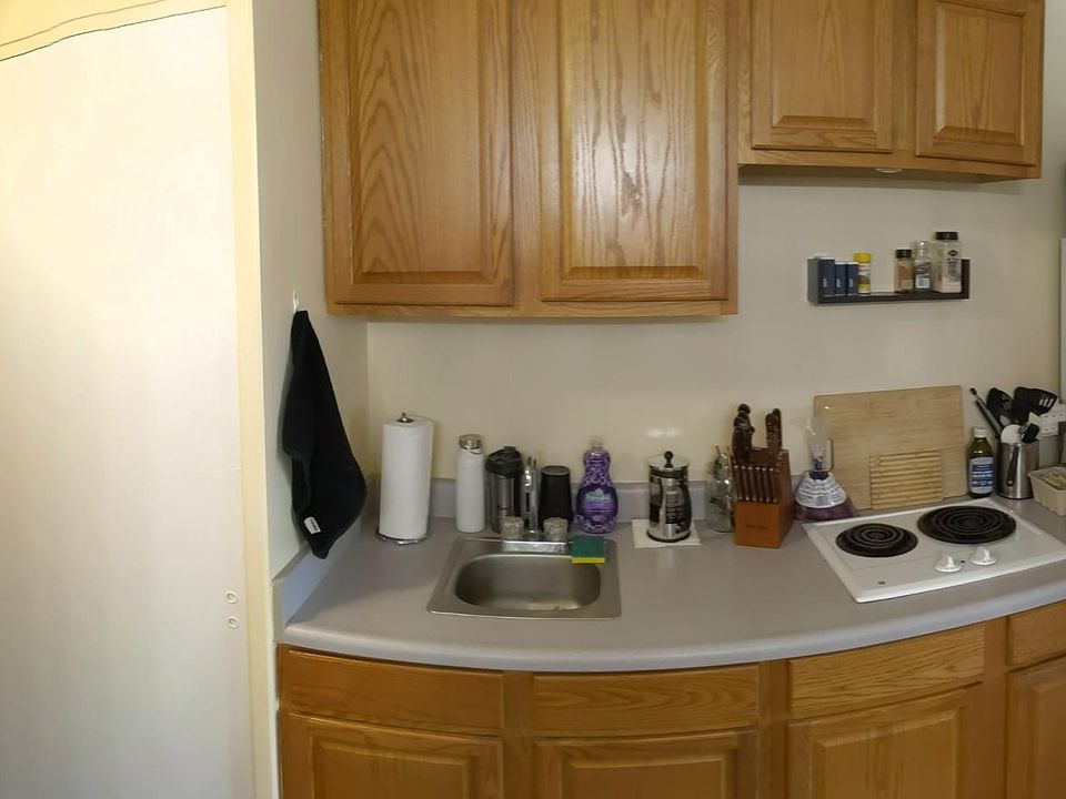 1st image of 4801 E 9th Ave #108