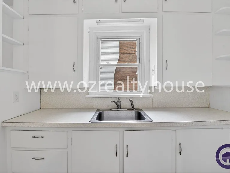 1464 Sunshine St #1 — Photo 10