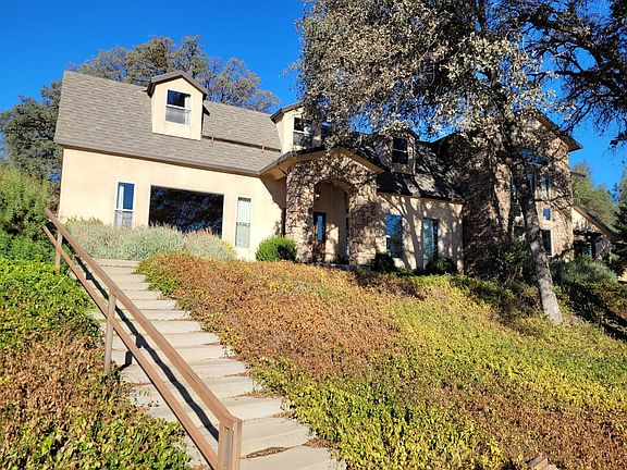 2nd image of 21988 Angeli Pl #A