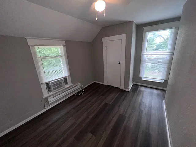208 S 2nd St #3 — Photo 16