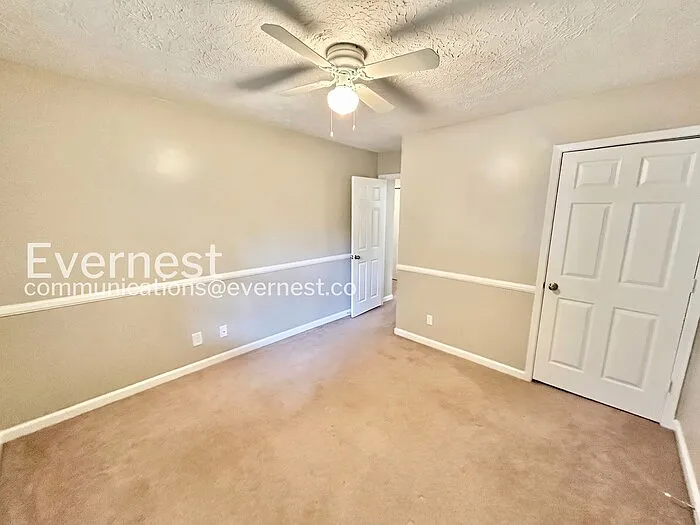 2771 Skyland Dr — Photo 7