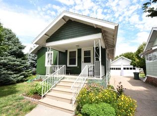 322 E 28th St, Kearney, NE 68847