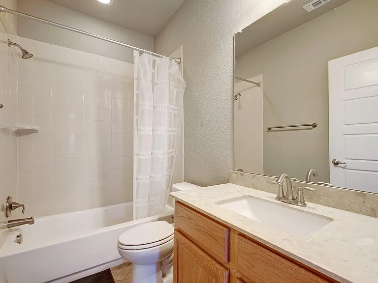 2806 Moreno St — Photo 18