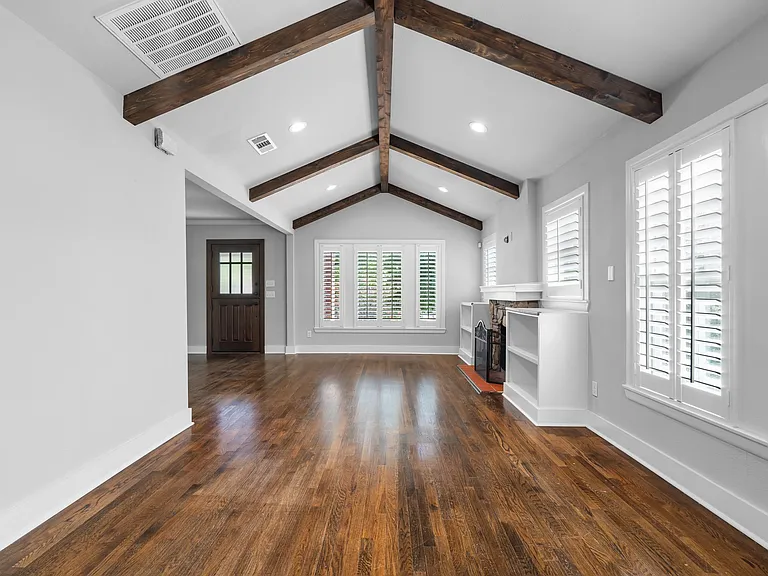 4036 Linden Ave — Photo 12