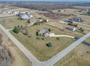 3950 Miller Rd, Springfield, OH 45502