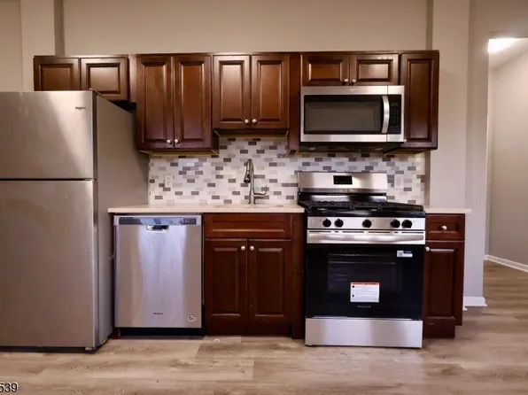 456 Avon Ave #3L, Newark, NJ 07108