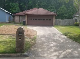 1402 Maplebrook Dr, Columbus, GA 31904