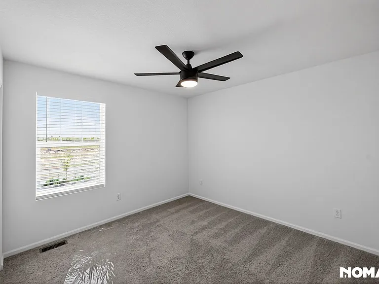 5204 S Elk St — Photo 22