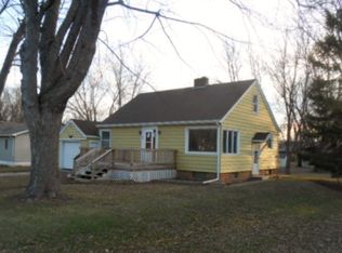 435 2nd St S, Butterfield, MN 56120