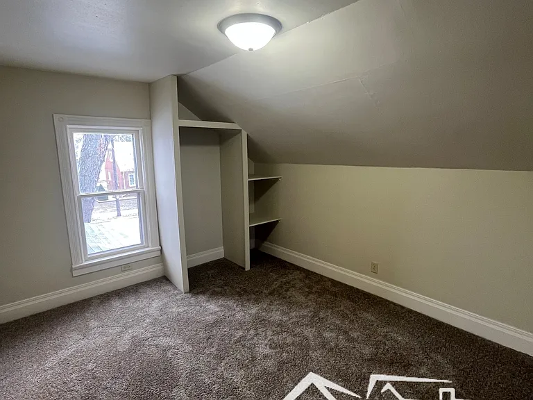 904 W 8th Ave — Photo 14