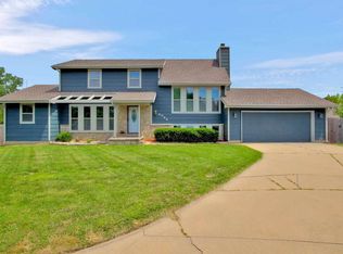 4644 Farmstead Ct, Wichita, KS 67220