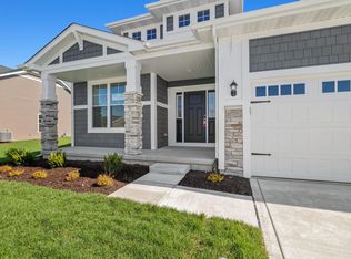 9488 Mill Creek Rd, Cedar Lake, IN 46303