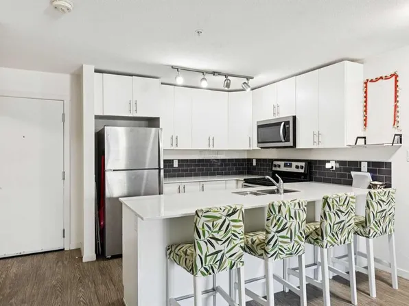 181 Skyview Ranch Mnr NE #2115, Calgary, AB T3N 0V2