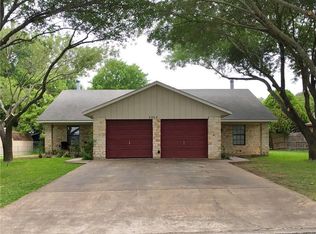 2205 Holly Springs Dr, Taylor, TX 76574