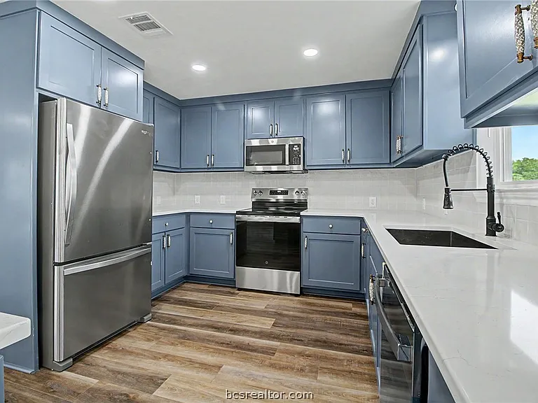 7490 County Road 107 — Photo 4