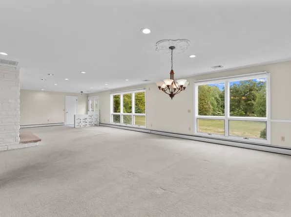 47 Sunset Drive, Orange, CT 06477