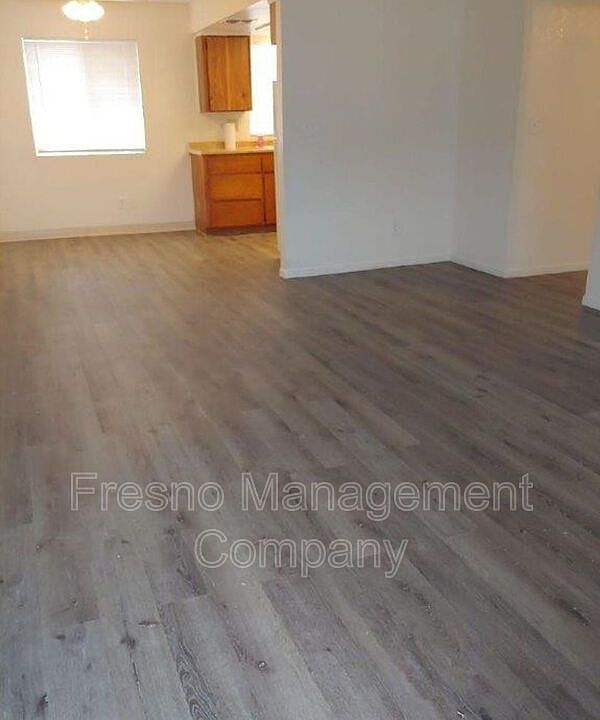 1st image of 4841 E Lane Ave APT 203