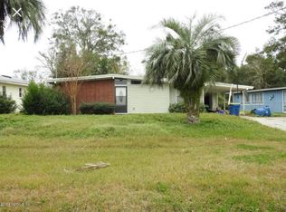 1880 Ribault Scenic Dr, Jacksonville, FL 32208