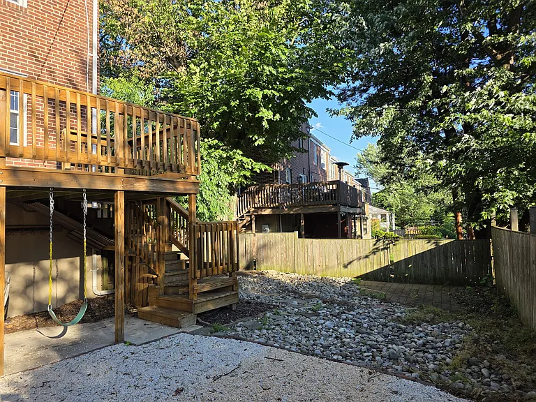 114 Brandon Rd — Photo 27