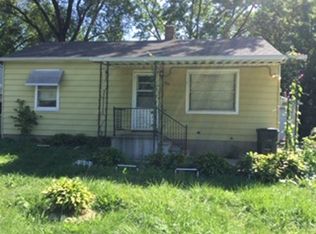 2306 Idaho St, Waterloo, IA 50707