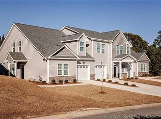 910 Westland Ridge Rd, Fayetteville, NC 28311