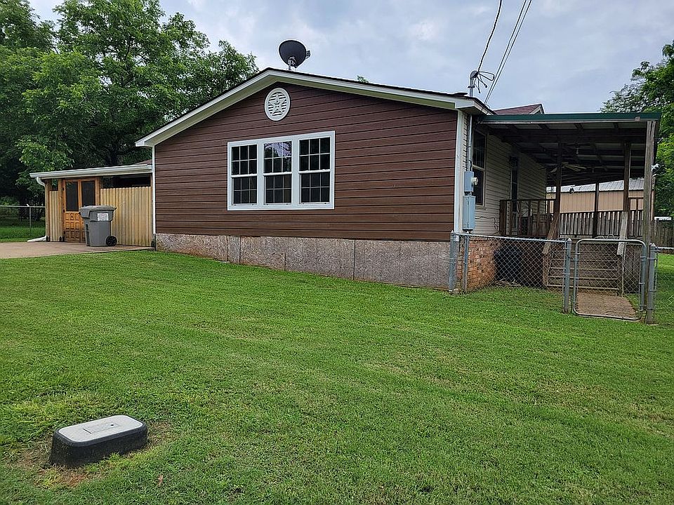1st image of 24378 Lockwood Dr