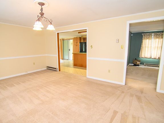 4th image of 26283 Redwood Rd