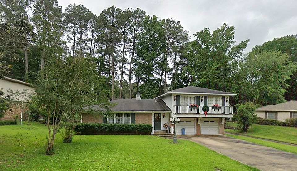 2nd image of 3182 Crestview Dr