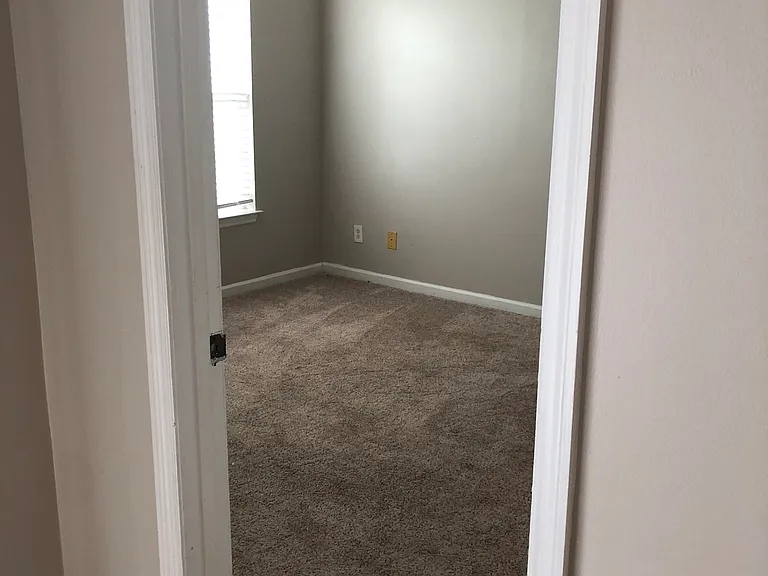 3923 Gladiola Ct #201 — Photo 13