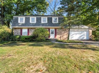 8545 Carriage Hill Dr NE, Warren, OH 44484