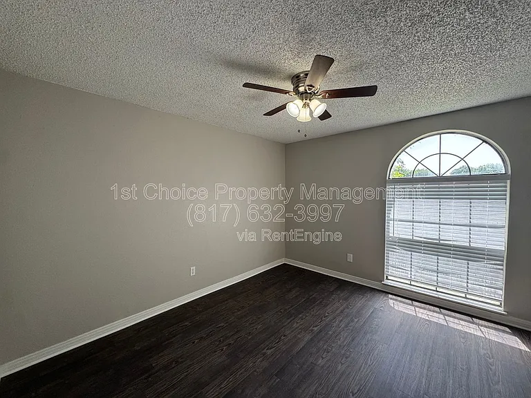 453 Little Valley Ct — Photo 23