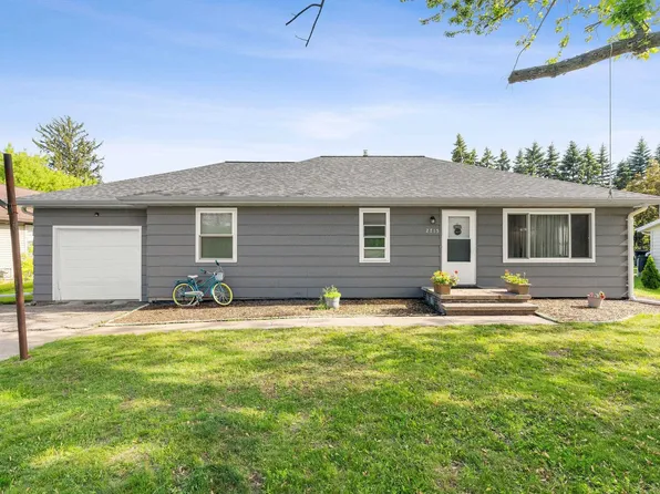 2715 W 1st Ave, Appleton, WI 54914