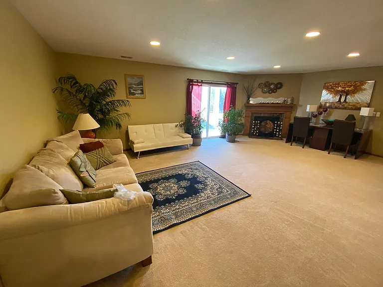 6488 Hearthstone Ave S — Photo 5
